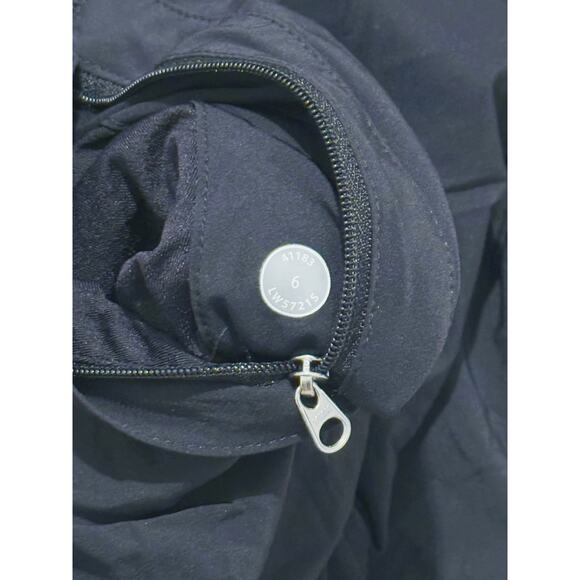 Lululemon Run Dog Runner Jogger Pant 6 Black Lightweight Athletic Performance - Picture 9 of 10